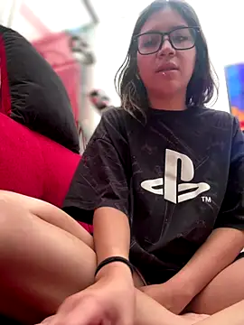 Snapshot of Mila_Morgan chatting on 23, 10, 2025 Mila Morgan online show from 23, 10, 2025