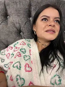 Snapshot of ivanna_rivera chatting on 27, 1, 2025 ivanna rivera online show from 27, 1, 2025