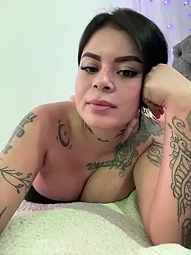 Snapshot of ivanna_rivera chatting on 5, 3, 2025 ivanna rivera online show from 5, 3, 2025