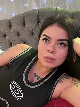 Snapshot of ivanna_rivera chatting on 7, 3, 2025 ivanna rivera online show from 7, 3, 2025