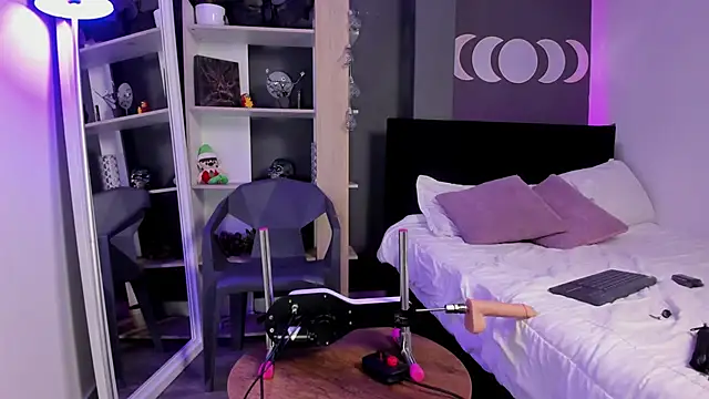 Raven Witch  online show from 31, 1, 2025