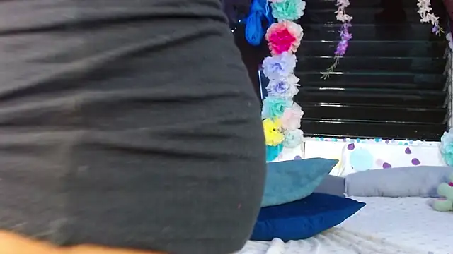 Snapshot of Karly_coffe chatting on 1, 3, 2025 Karly coffe online show from 1, 3, 2025