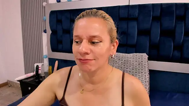 sofia mature online show from 1, 12, 2024