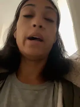 Snapshot of starrynikki chatting on 9, 12, 2024 starrynikki online show from 9, 12, 2024