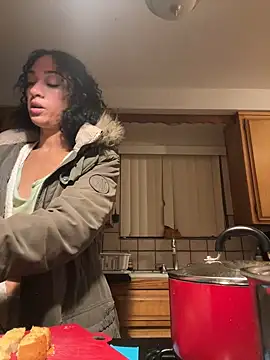 Snapshot of starrynikki chatting on 31, 12, 2024 starrynikki online show from 31, 12, 2024