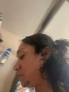 Snapshot of starrynikki chatting on 3, 1, 2025 starrynikki online show from 3, 1, 2025