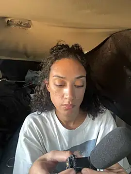 Snapshot of starrynikki chatting on 9, 1, 2025 starrynikki online show from 9, 1, 2025