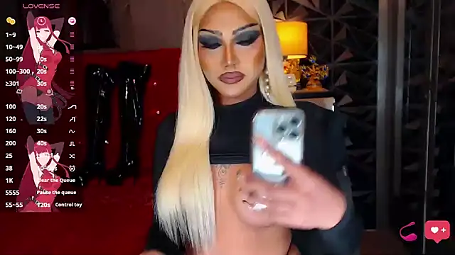 Snapshot of NatalyaFox chatting on 14, 1, 2025 NatalyaFox online show from 14, 1, 2025