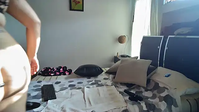 antonella mature11 online show from 11, 2, 2026