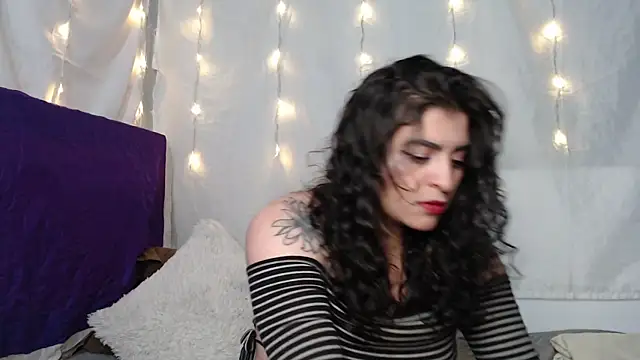 Marci owo online show from 17, 12, 2024