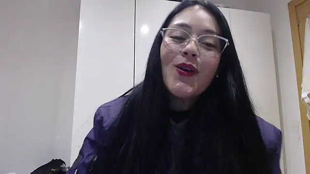 Snapshot of Alisha_99 chatting on 19, 11, 2025 Alisha 99 online show from 19, 11, 2025