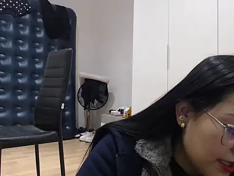 Snapshot of Alisha_99 chatting on 21, 11, 2025 Alisha 99 online show from 21, 11, 2025