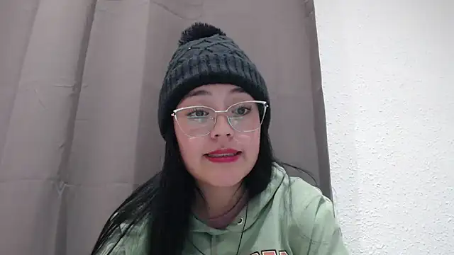 Snapshot of Alisha_99 chatting on 30, 11, 2025 Alisha 99 online show from 30, 11, 2025