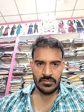 Snapshot of absoluteright chatting on 18, 12, 2024 absoluteright online show from 18, 12, 2024