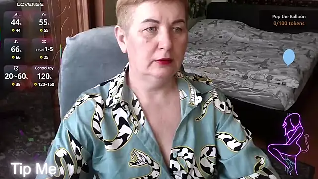 Snapshot of NicoleOlla chatting on 5, 3, 2025 NicoleOlla online show from 5, 3, 2025