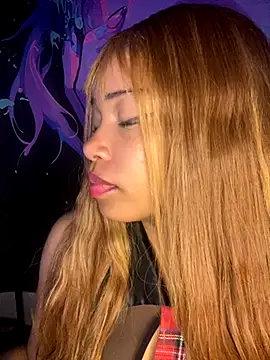 lovekaylaa online show from 9, 9, 2025