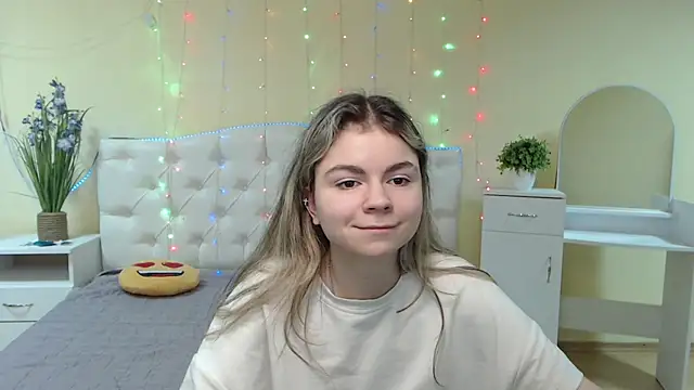 TinaRedly online show from 19, 1, 2025