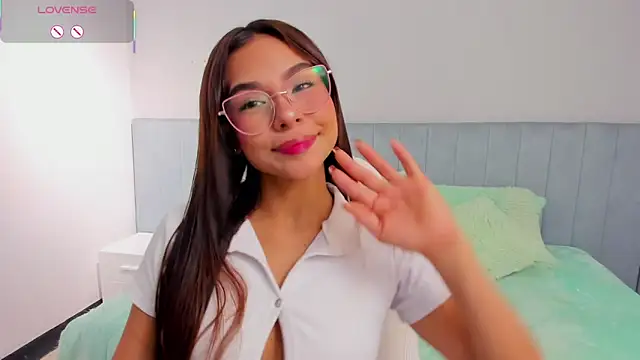 amira cute2 online show from 7, 10, 2025