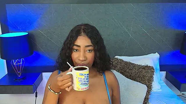 charlottebrowns  online show from 9, 2, 2025