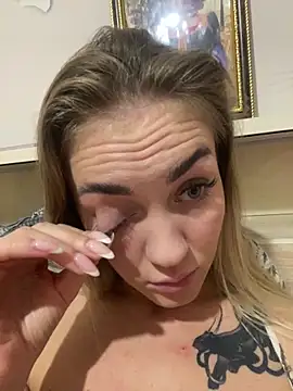 DreamGirl-777 online show from 24, 10, 2025