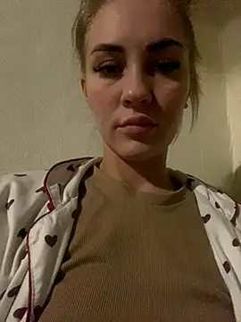 DreamGirl-777 online show from 9, 11, 2025