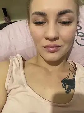 DreamGirl-777 online show from 22, 11, 2025