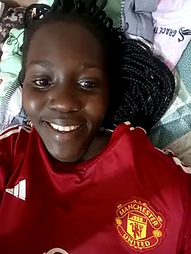 Snapshot of Swirly_blac chatting on 14, 10, 2025 Swirly blac online show from 14, 10, 2025