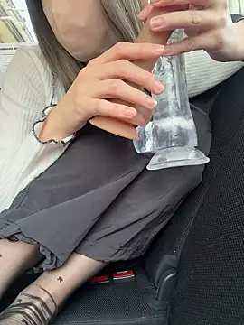 yooooo-chandesu online show from 28, 3, 2026