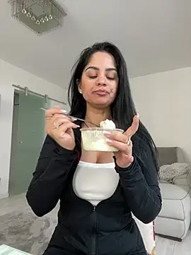  adelle online show from 19, 3, 2026