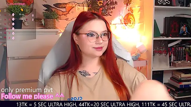 Snapshot of me__hanna chatting on 21, 11, 2025 me hanna online show from 21, 11, 2025