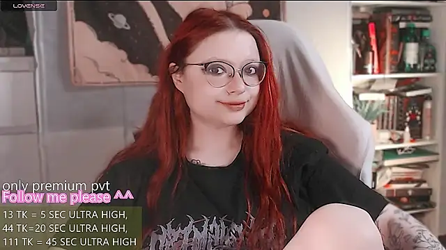 Snapshot of me__hanna chatting on 1, 5, 2026 me hanna online show from 1, 5, 2026