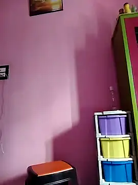 Kayra 34 online show from 28, 2, 2025