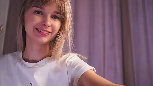 Snapshot of hereandnows_ chatting on 20, 1, 2025 hereandnows  online show from 20, 1, 2025