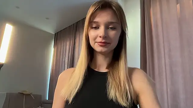 Snapshot of hereandnows_ chatting on 30, 11, 2025 hereandnows online show from 30, 11, 2025