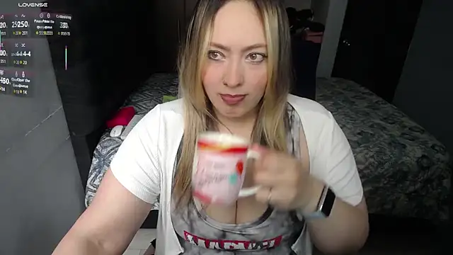 Valentina St online show from 14, 11, 2025