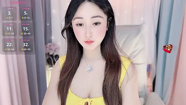 Snapshot of Liiniie-Lovers chatting on 15, 2, 2025 Liiniie-Lovers online show from 15, 2, 2025