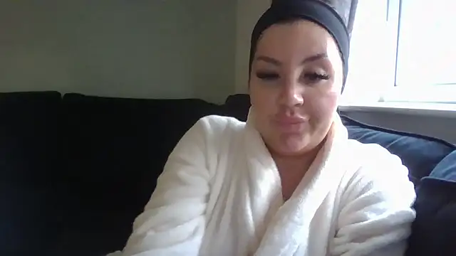 magical mia online show from 22, 1, 2025