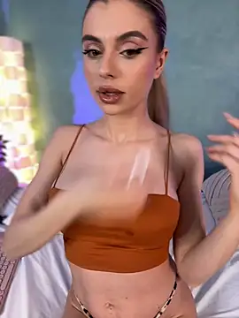 HaileyMadow online show from 4, 1, 2025