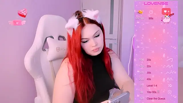 Snapshot of MissClarks chatting on 6, 2, 2025 MissClarks online show from 6, 2, 2025