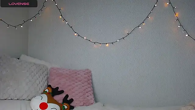 Snapshot of Nicole_blonde0 chatting on 20, 1, 2025 Nicole blonde0 online show from 20, 1, 2025