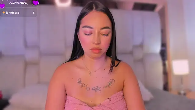 Snapshot of AnthonellaSweet chatting on 25, 10, 2025 AnthonellaSweet online show from 25, 10, 2025