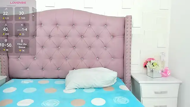 MonicaSchwartz online show from 25, 3, 2026