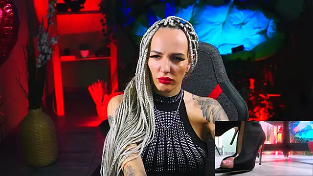 MonicaMaxwel online show from 18, 2, 2025