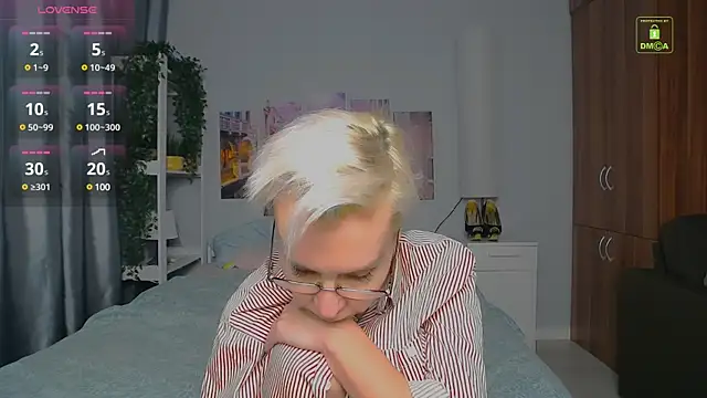 HelgaHimmell online show from 12, 12, 2024