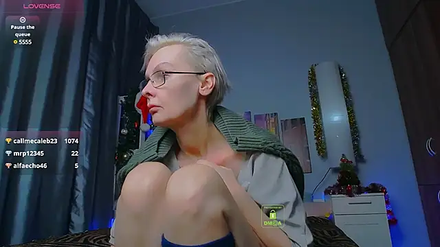 HelgaHimmell online show from 9, 1, 2025