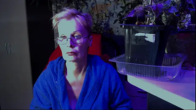 HelgaHimmell online show from 4, 7, 2026