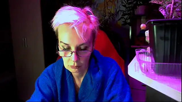 HelgaHimmell online show from 20, 7, 2026
