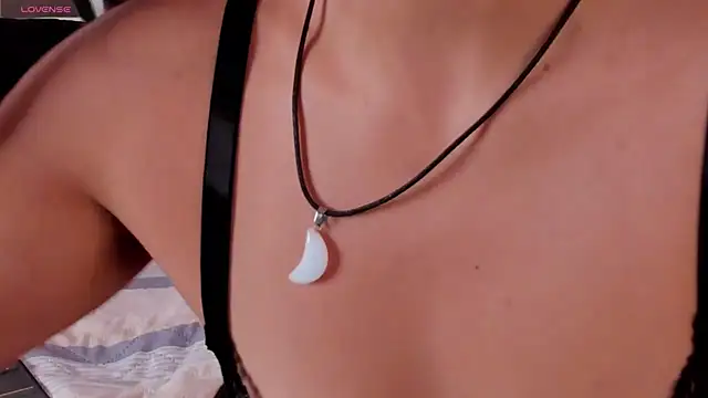 YenniferCurly online show from 29, 12, 2024