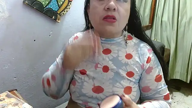 Snapshot of CanelaCollins chatting on 21, 4, 2026 CanelaCollins online show from 21, 4, 2026