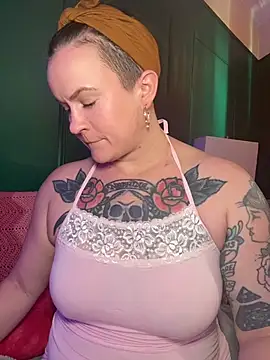 quinnmariexo online show from 6, 6, 2026